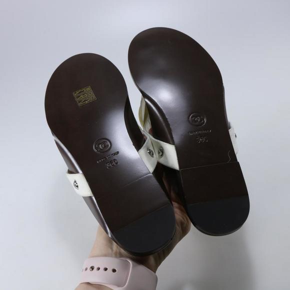 Fabric White Classic Camelia Flower Logo Thong Sandals Flip Flops B722 - Picture 8 of 12